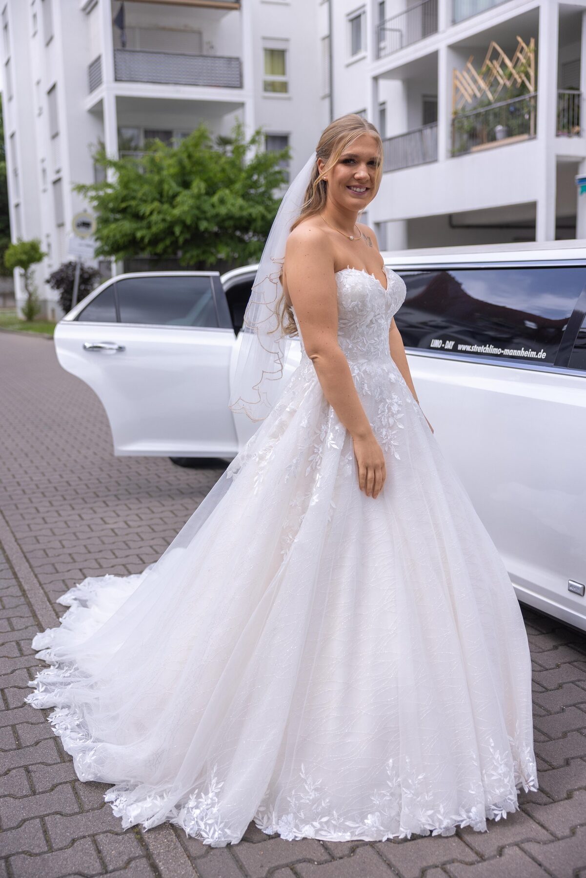 Vivi und Max — Hochzeit Foto 50